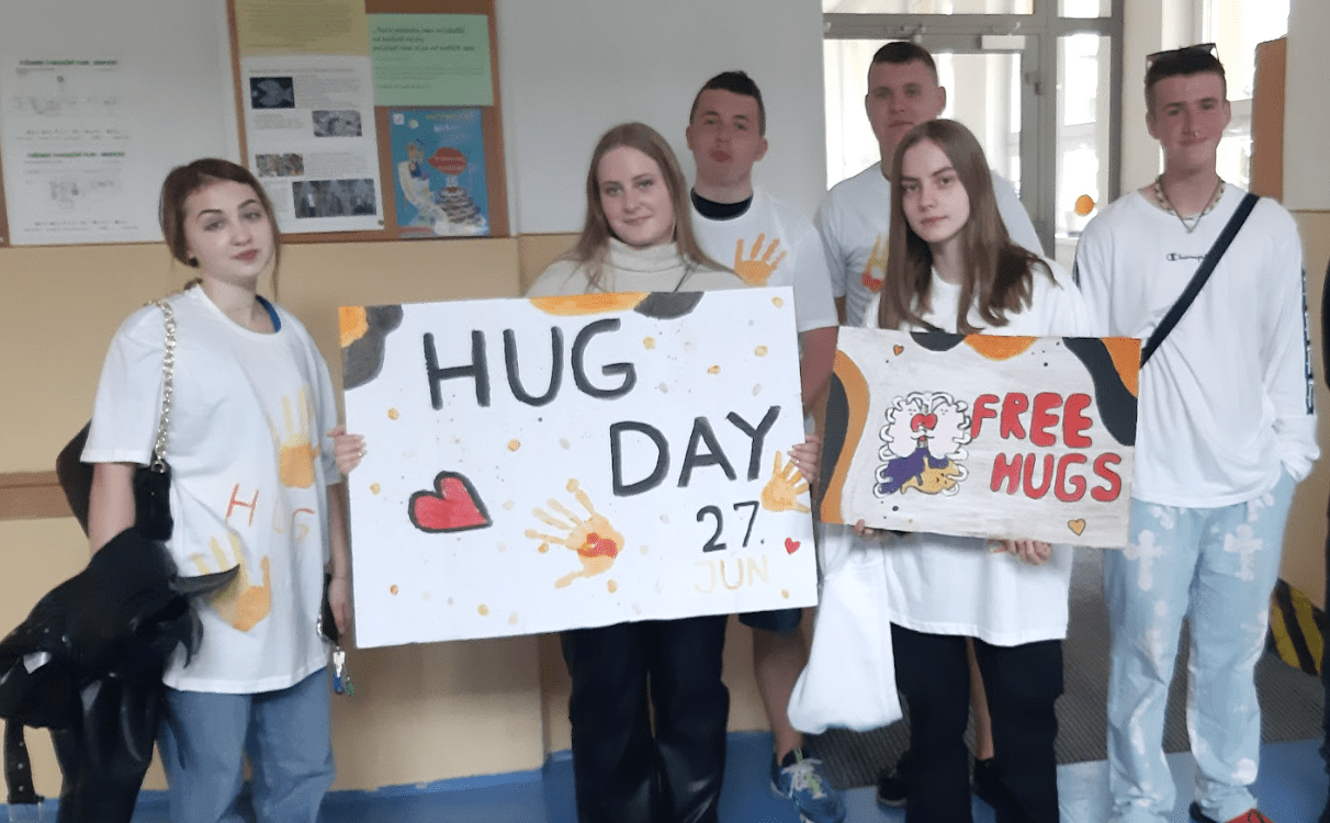 Read more about the article Týždeň dobrovoľníctva – HugDay